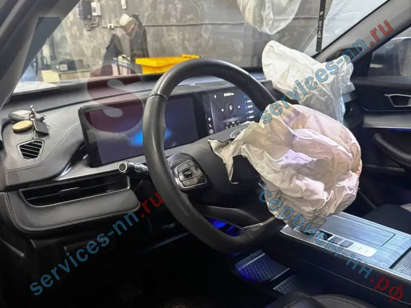 Сработавшие подушки безопасности Чери